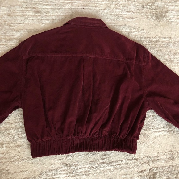 NWOT Urban Renewal Cropped Reworked Shirt Elastic Waist Size Small - Picture 7 of 7